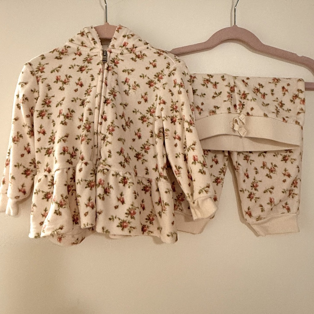 Ralph Lauren Floral Cream Terry Cloth Sweat Suit